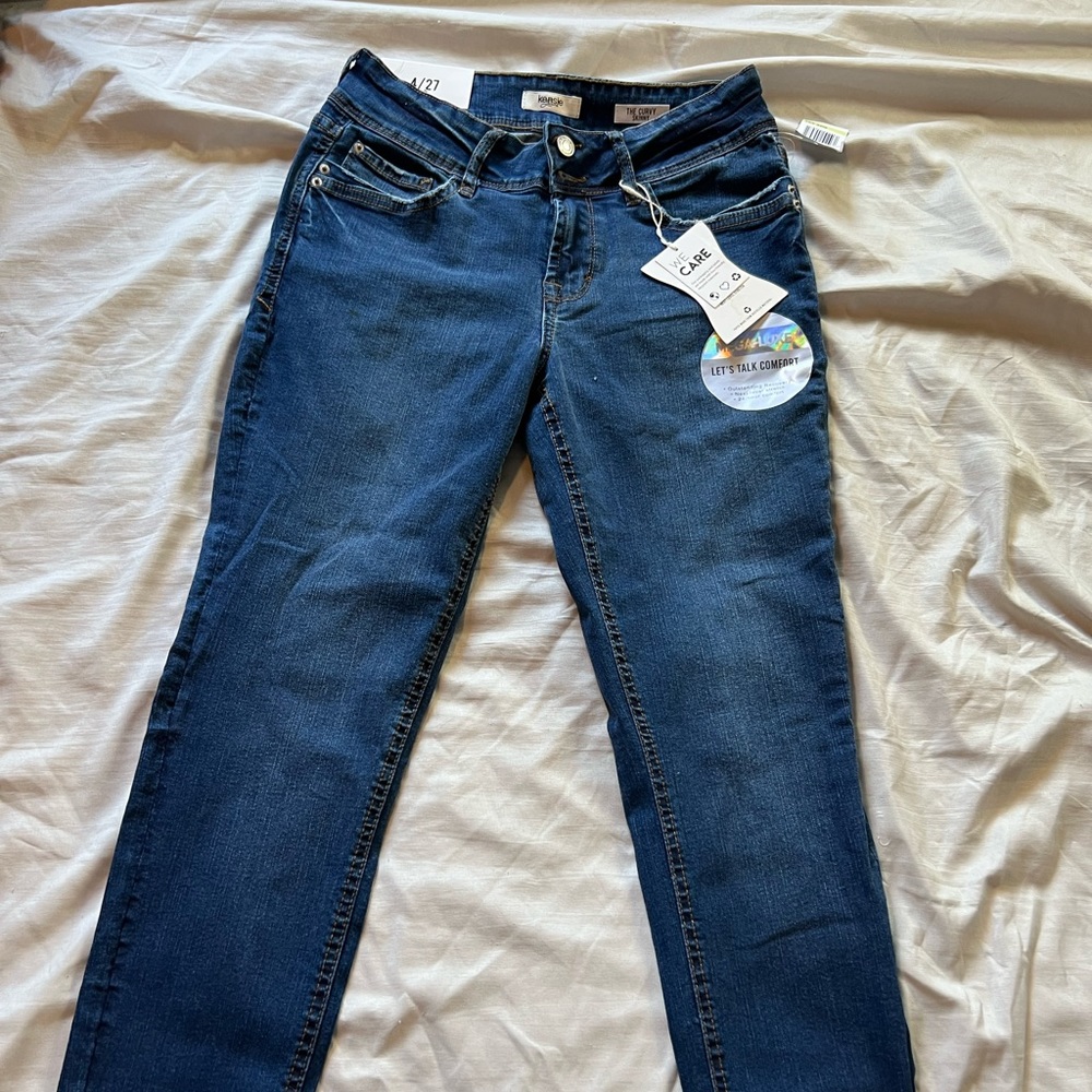 Kensie jeans Curvy Skinny Size 4/27.
